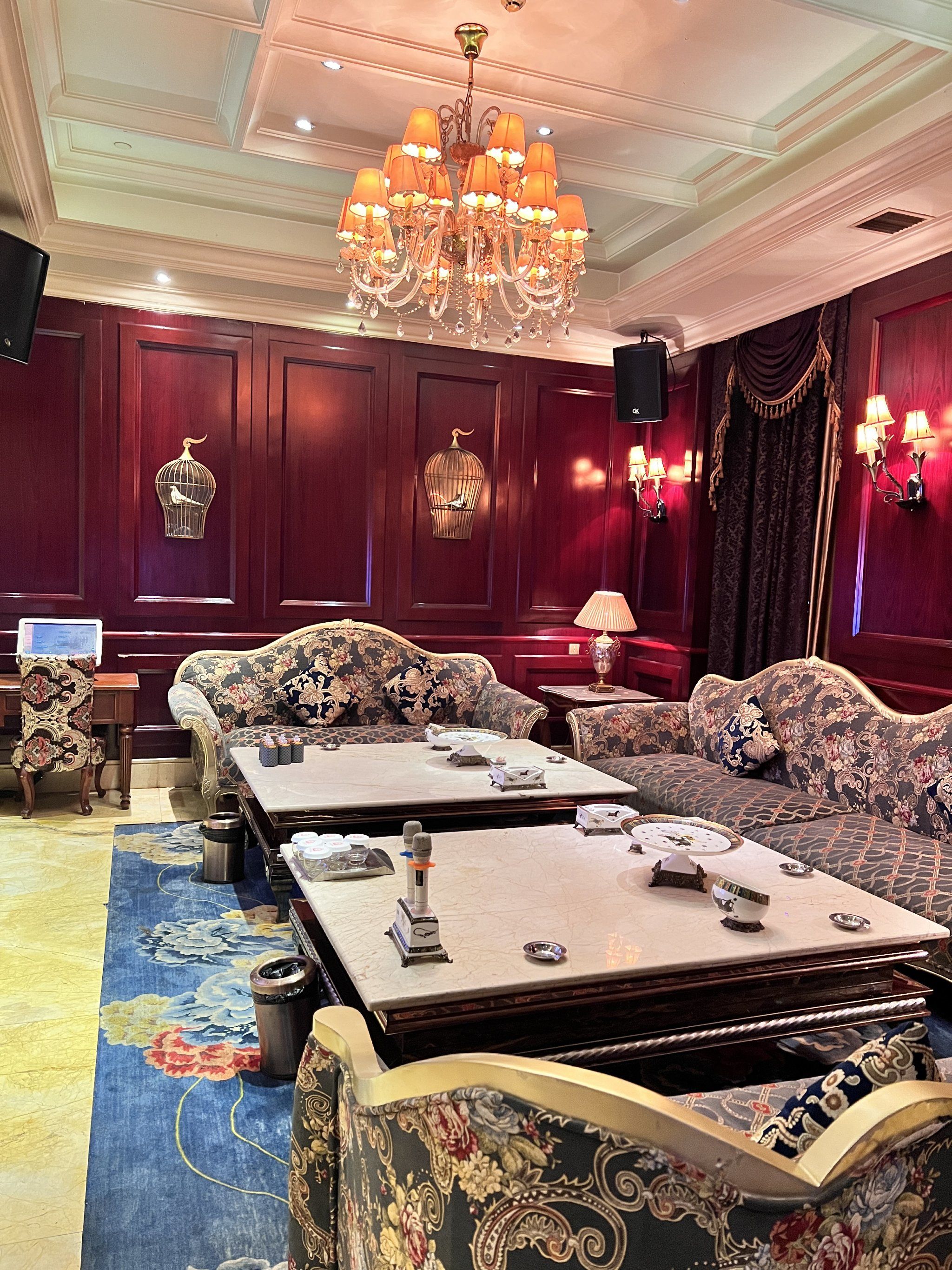 岳阳商务ktv环境好服务佳商旅首选-岳阳楼区ktv预订