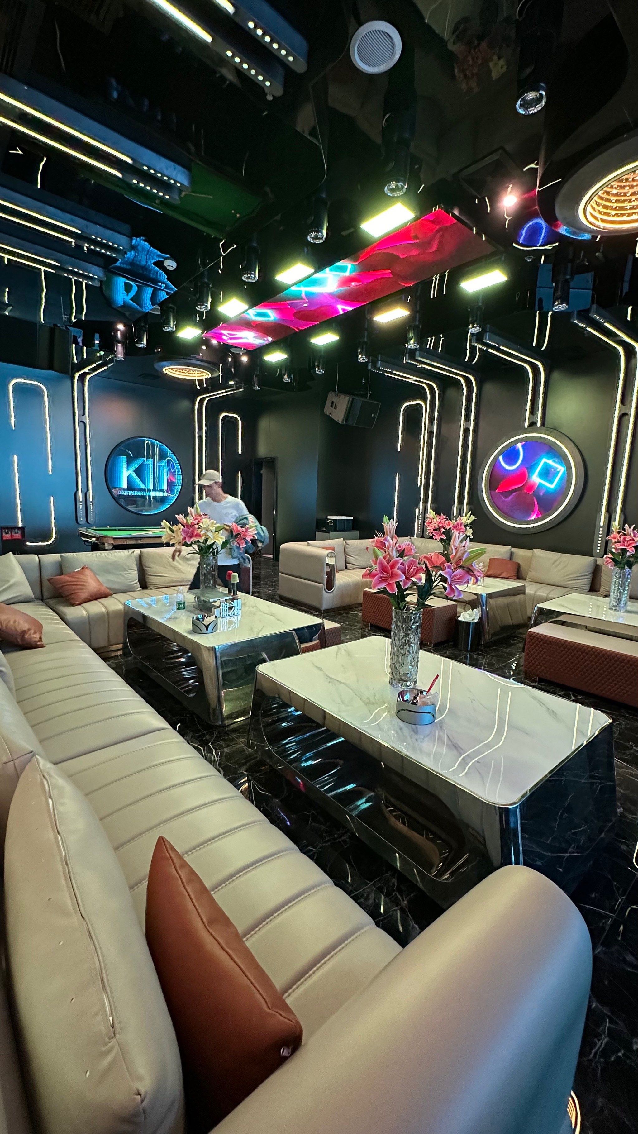 岳阳商务ktv消费攻略与注意事项解析-汨罗市ktv预订